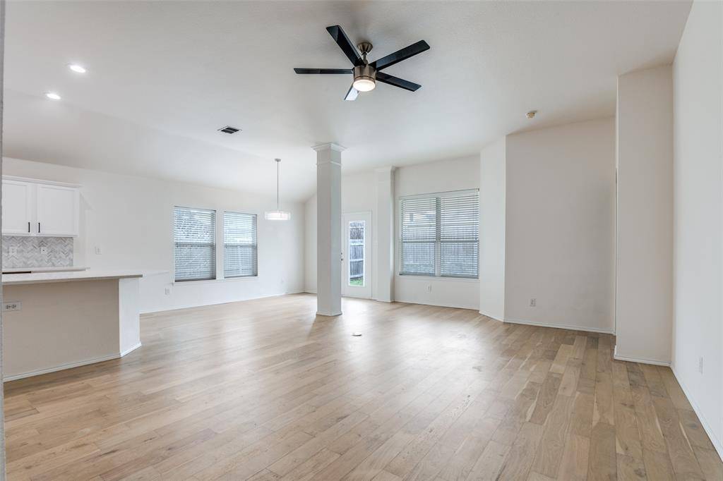 405 Hackberry Drive, Fate, TX 75087