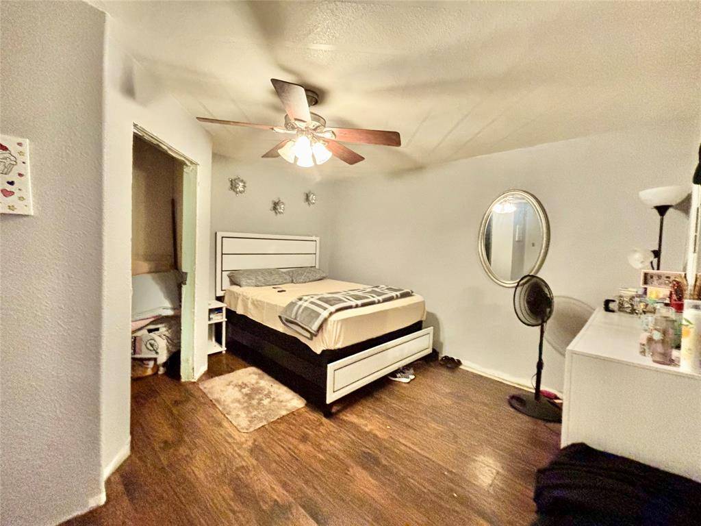 1315 Strickland Street, Bellmead, TX 76705