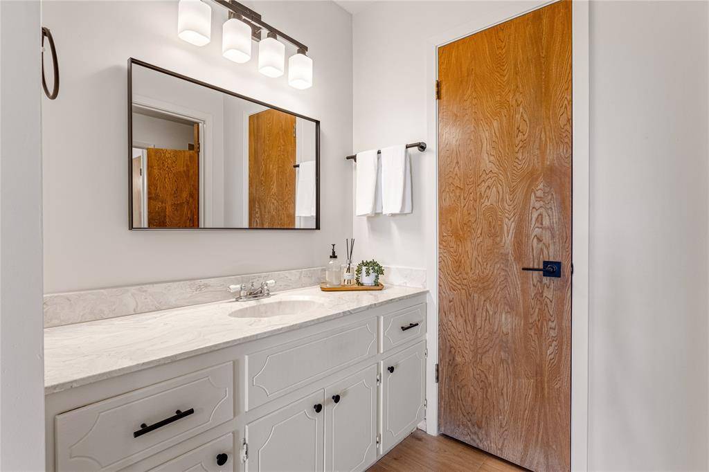 776 April Lane, China Spring, TX 76633