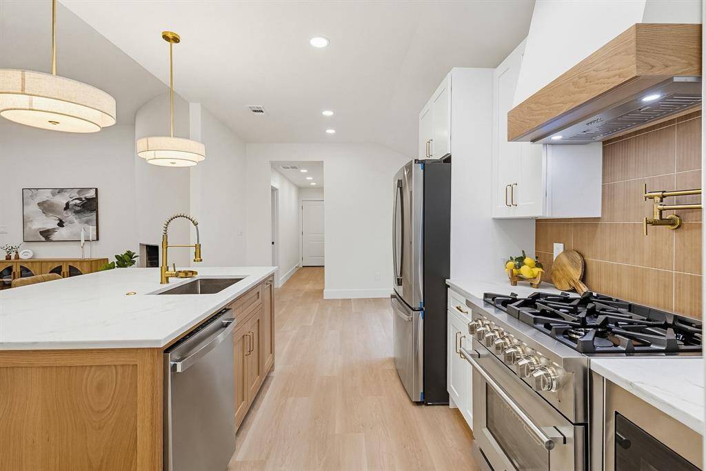 7220 Canongate Drive, Dallas, TX 75248