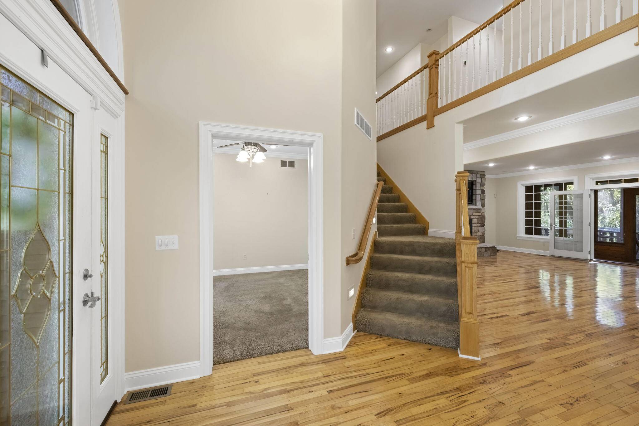 5650 Lily LN, Chikaming Twp, MI 49125