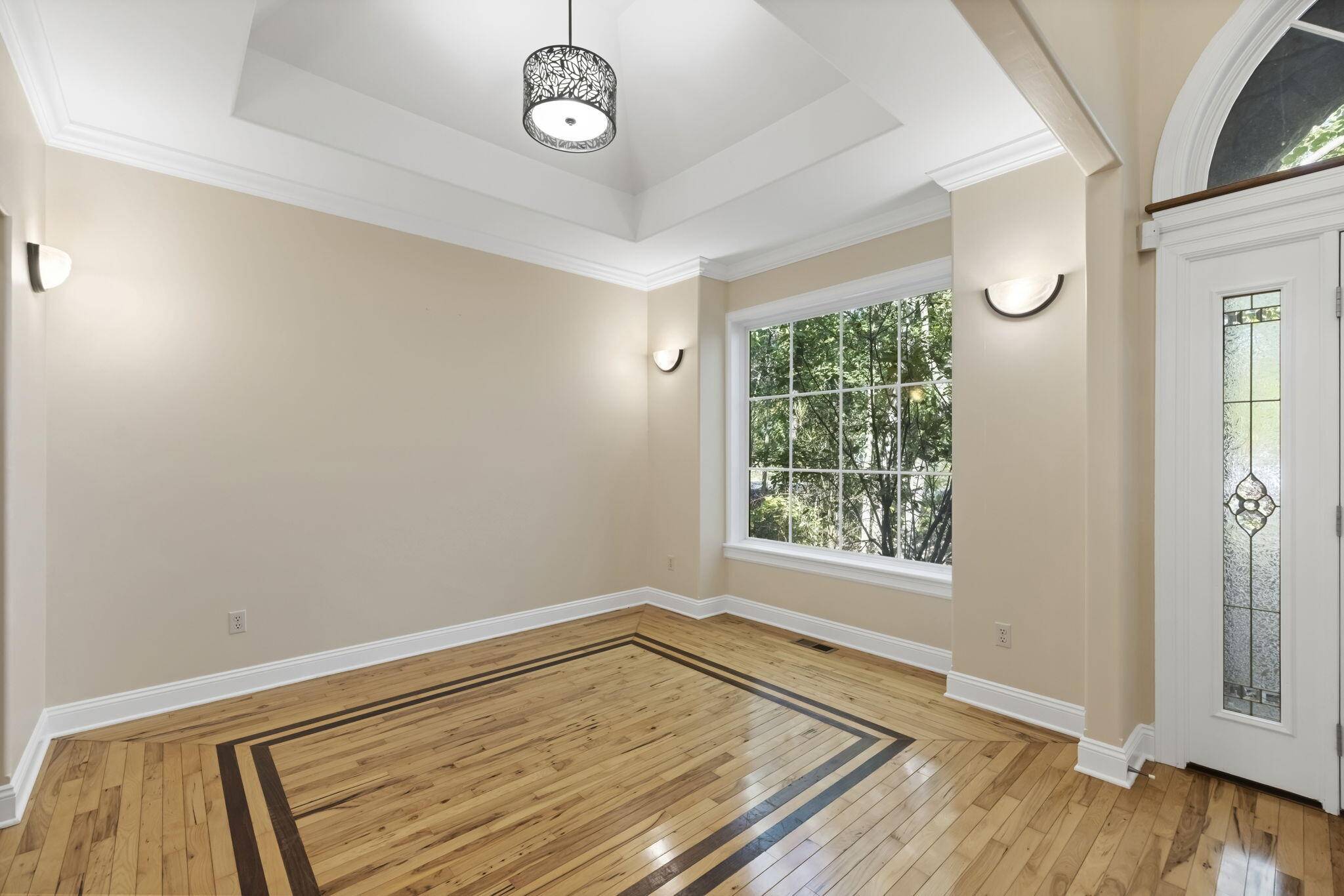 5650 Lily LN, Chikamingtownship_berrien, MI 49125