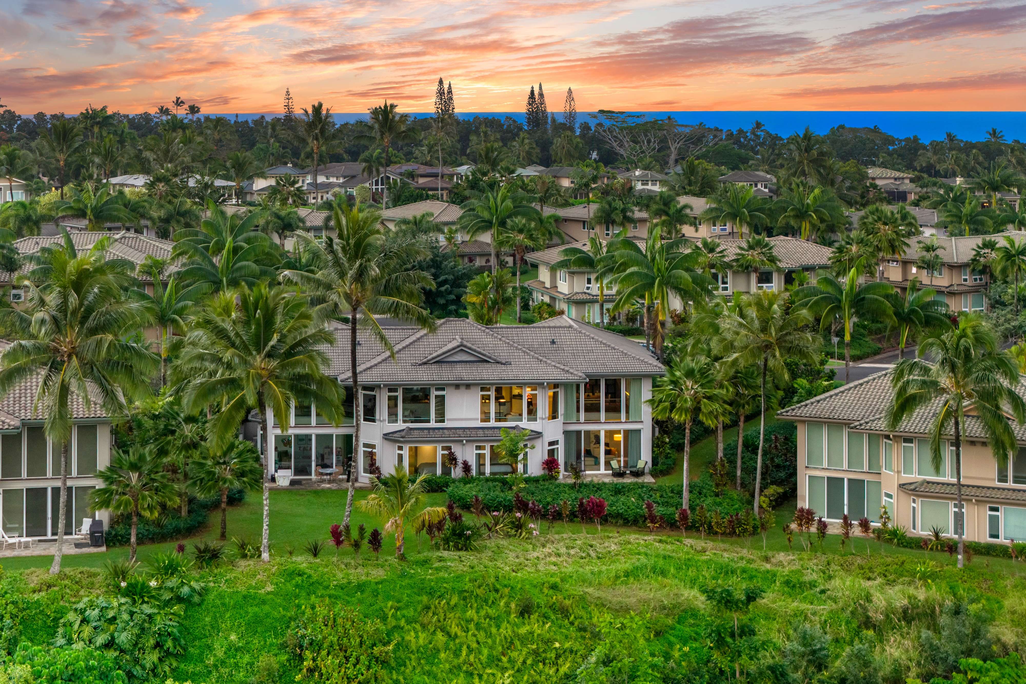 4100 QUEEN EMMA'S DR #8, Princeville, HI 96722