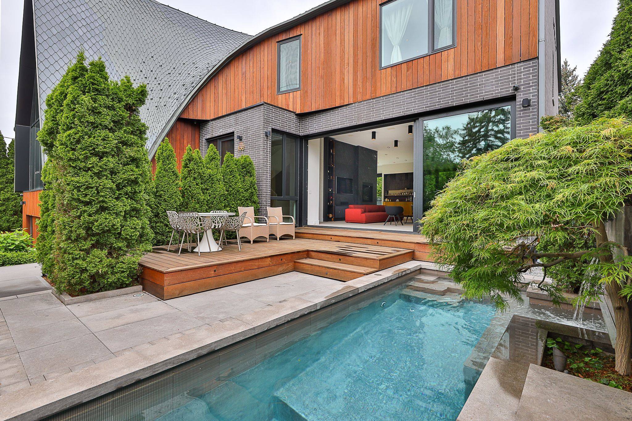 108 Stratford CRES, Toronto C12, ON M4N 1C6
