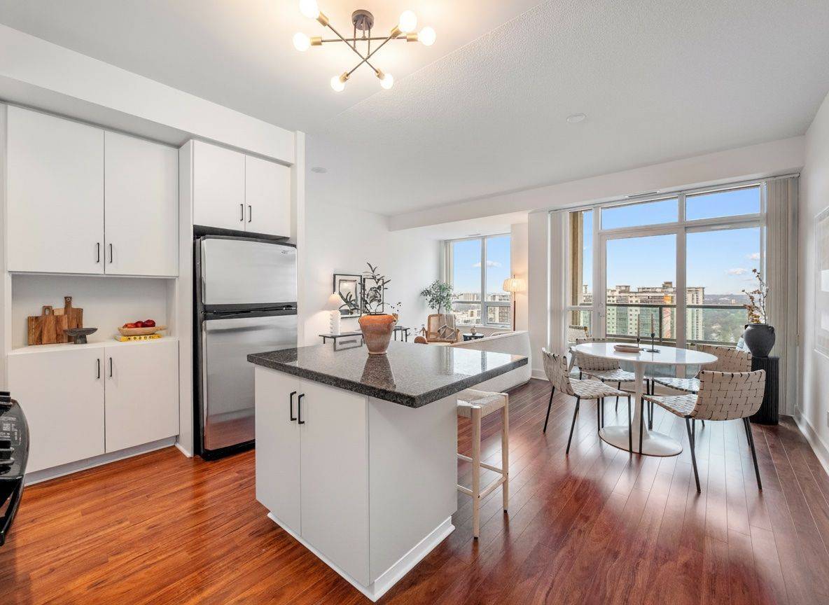 120 Homewood AVE #2804, Toronto C08, ON M4Y 2J3