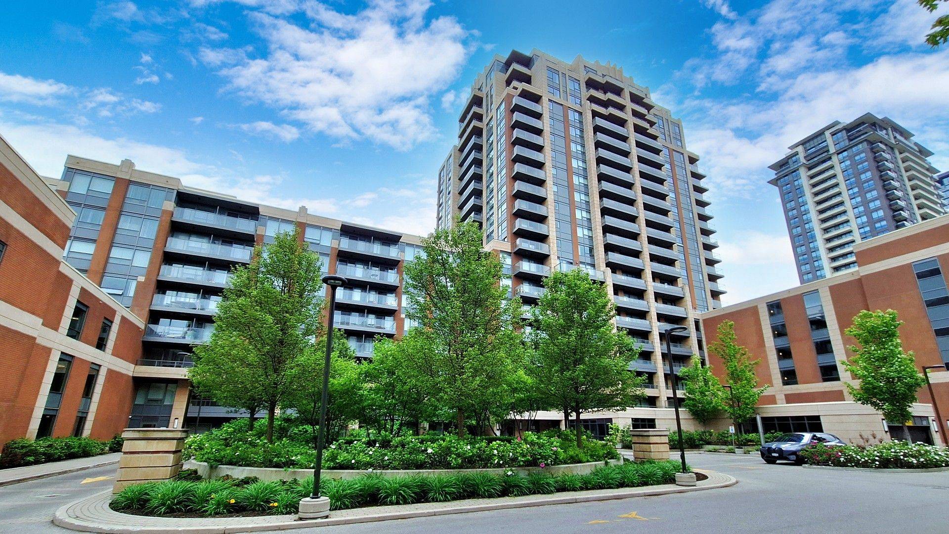 18 Uptown DR #808, Markham, ON L3R 5M5