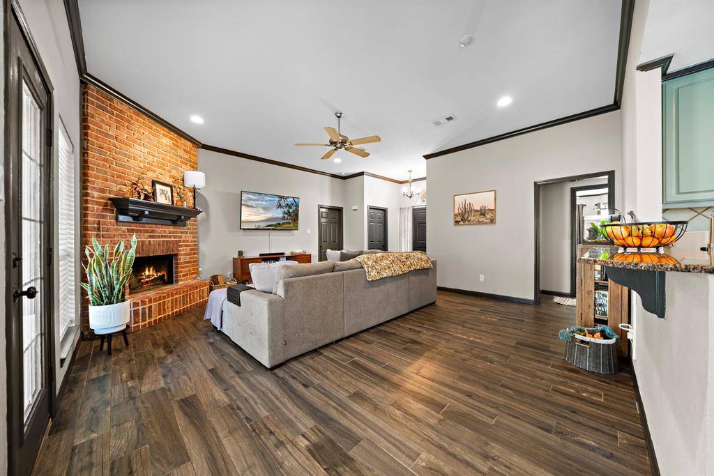 10512 Whitney Trace, Waco, TX 76708