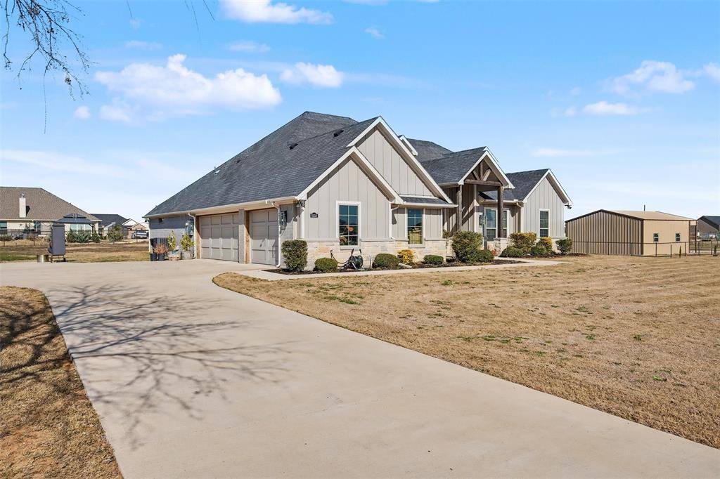6334 Rustic Edge Street, Godley, TX 76044
