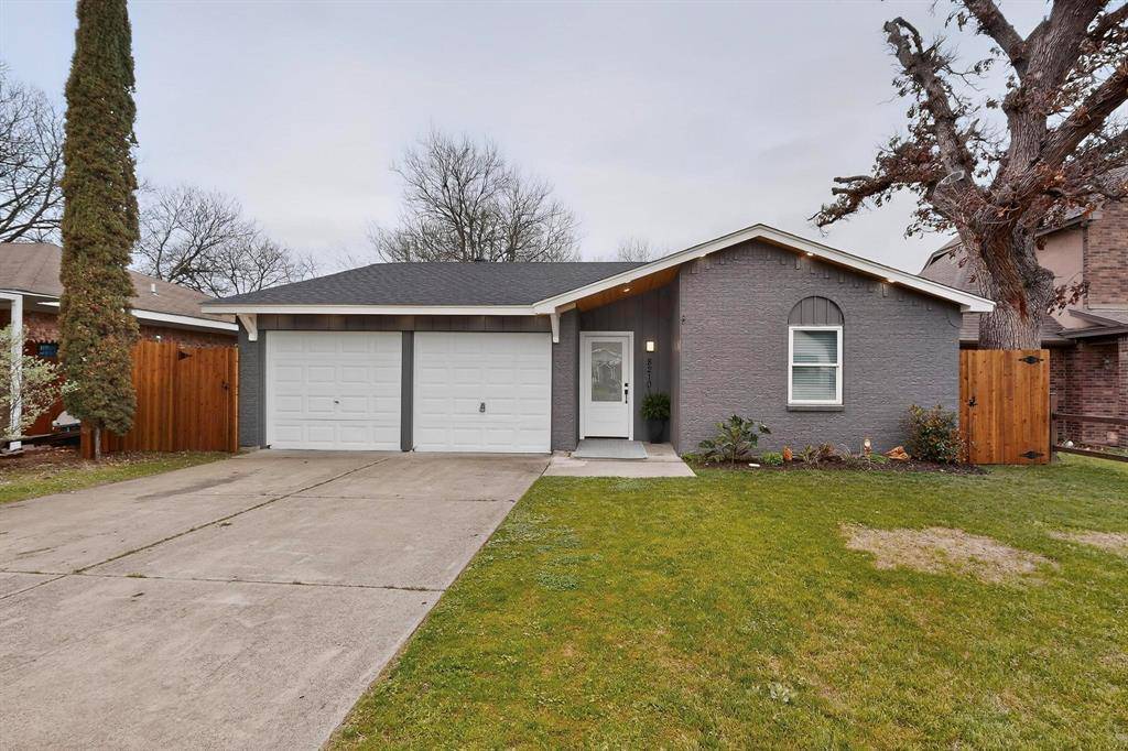 8210 Sussex Street, White Settlement, TX 76108