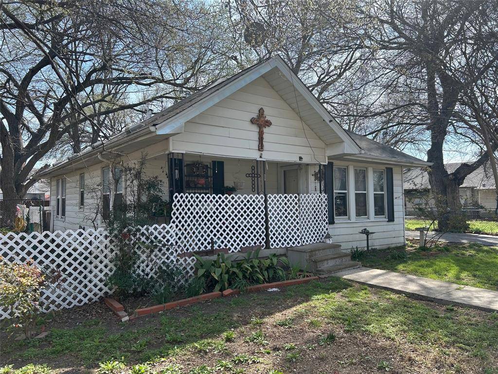 320 & 330 E Belt Line Road, Wilmer, TX 75172