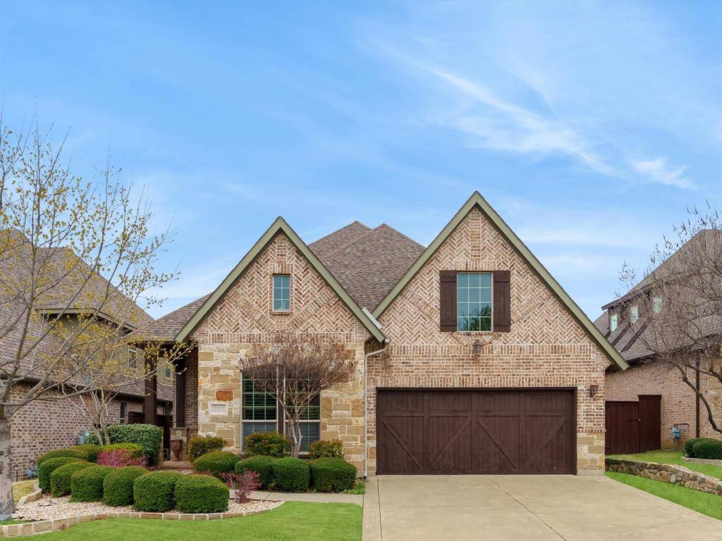2115 N Hill Drive, Irving, TX 75038