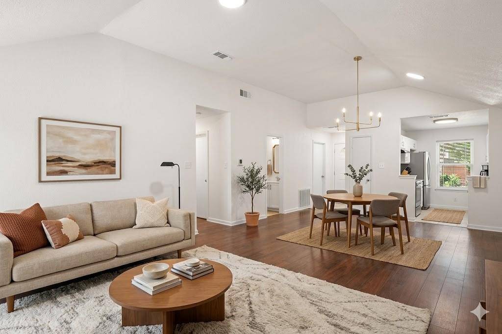 1404 Woodfern Drive, Arlington, TX 76018