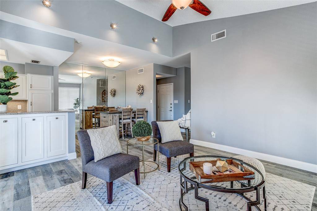 1726 Ascension Point Drive #327, Arlington, TX 76006