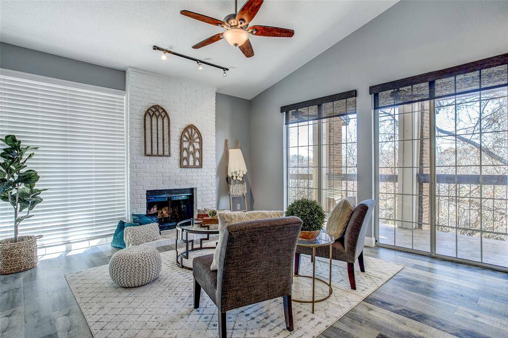 1726 Ascension Point Drive #327, Arlington, TX 76006