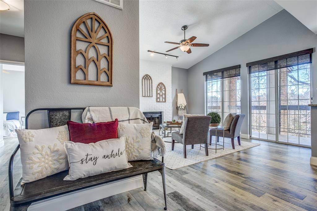 1726 Ascension Point Drive #327, Arlington, TX 76006