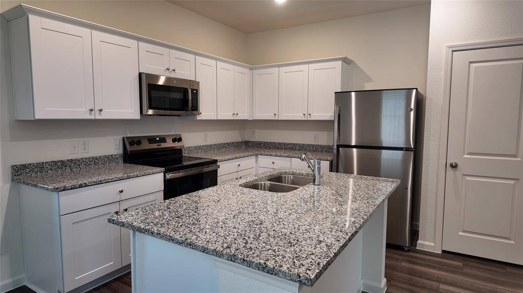 2105 Burnwood Street, Melissa, TX 75454