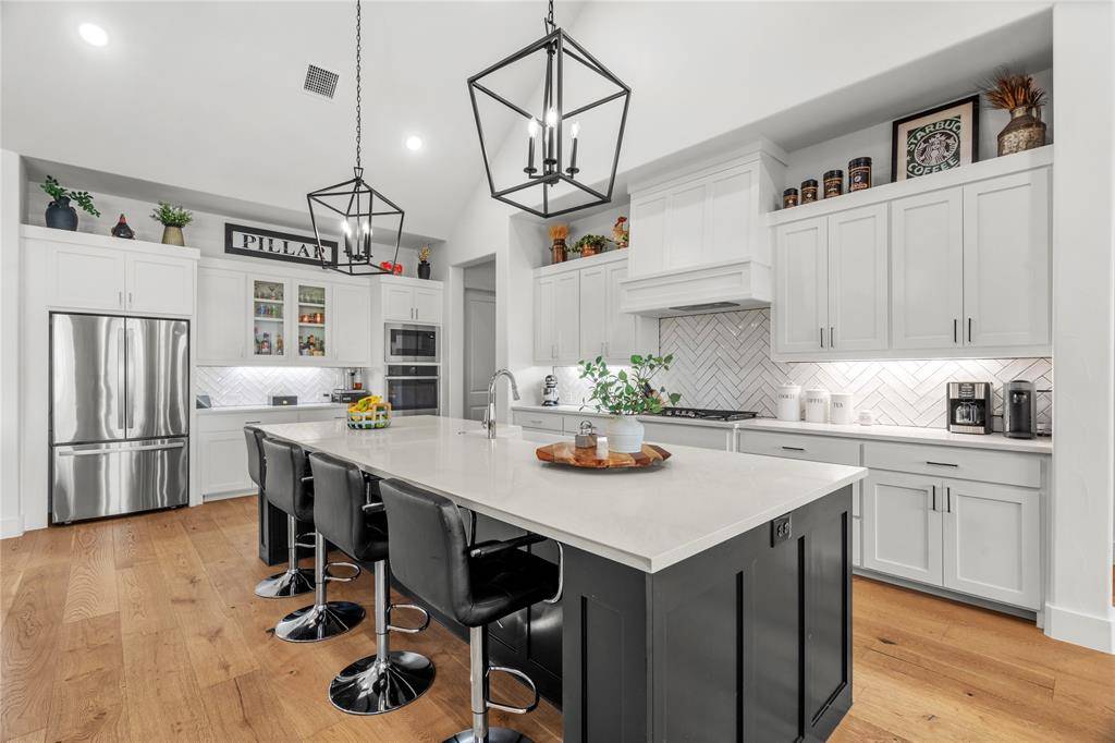 187 Stirling Drive, Argyle, TX 76226