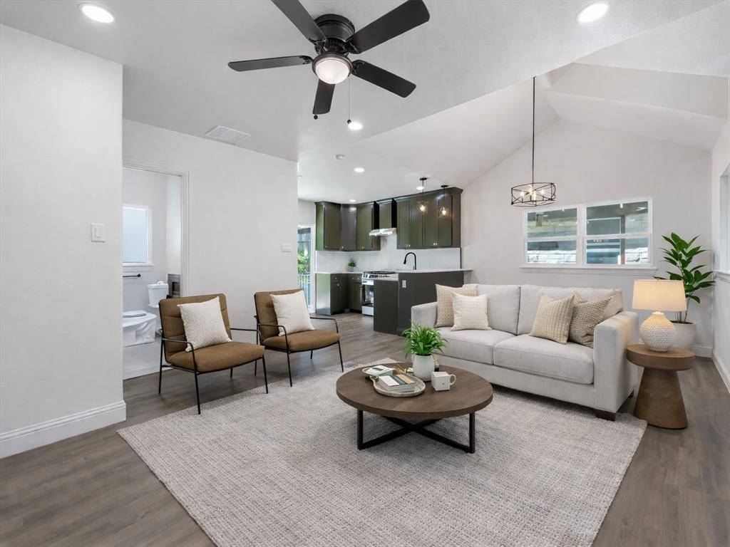 1918 Elmwood Boulevard, Dallas, TX 75224