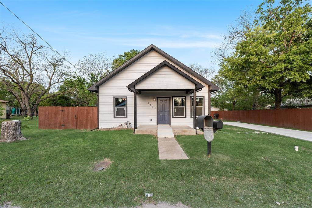 1014 Trinity Street, Cleburne, TX 76031