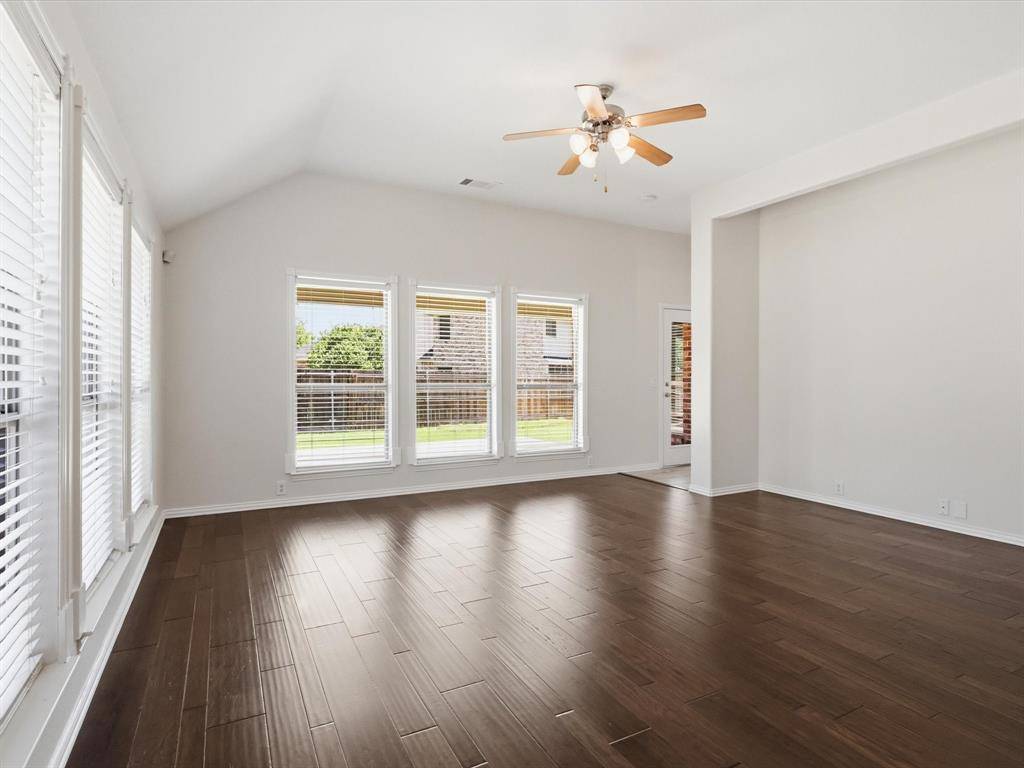 2549 Indian Hills Drive, Little Elm, TX 75068