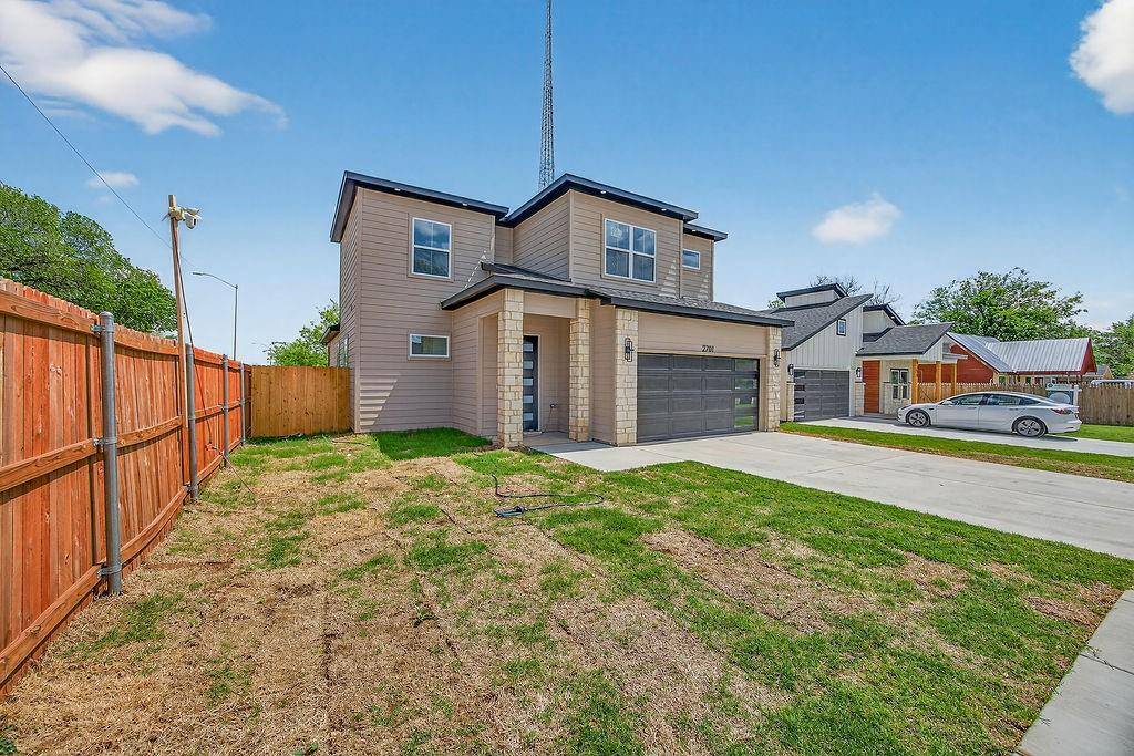 2701 S Jones Street, Fort Worth, TX 76104