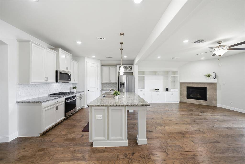 14317 Spitfire Trail, Fort Worth, TX 76262