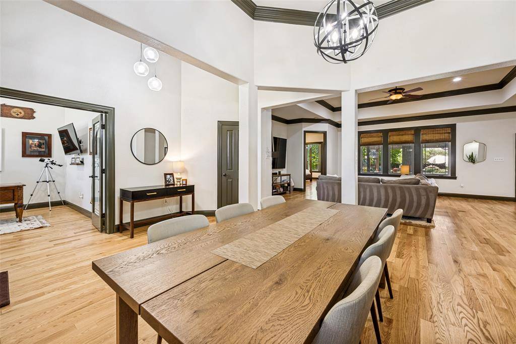 8624 Timber Drive, North Richland Hills, TX 76182