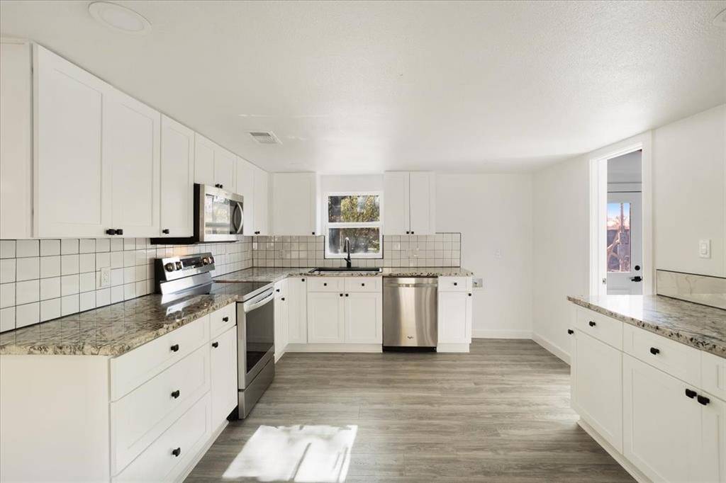 450 Hickory Street, Lewisville, TX 75057