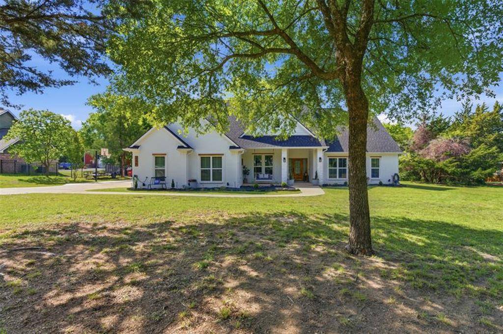 330 Pecan Hollow Circle, Anna, TX 75409
