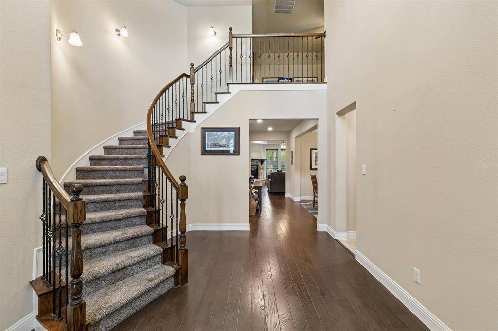 748 Sandbox Drive, Little Elm, TX 76227