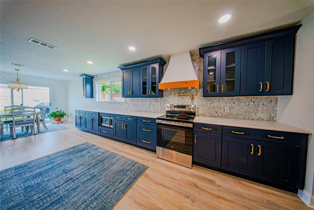 5911 Dangerfield Court, Arlington, TX 76017