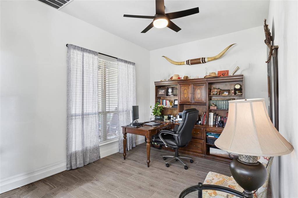 9156 Rock Nettle Drive, Fort Worth, TX 76131