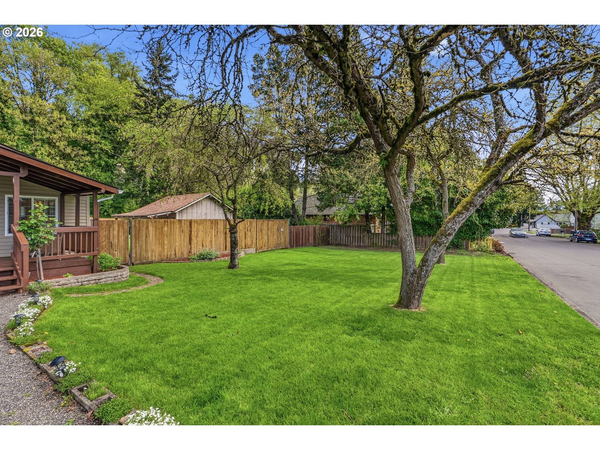 657 NW 10TH AVE, Camas, WA 98607