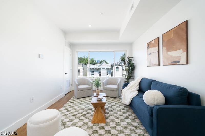 67 Virginia Ave #3, Jersey City, NJ 07304