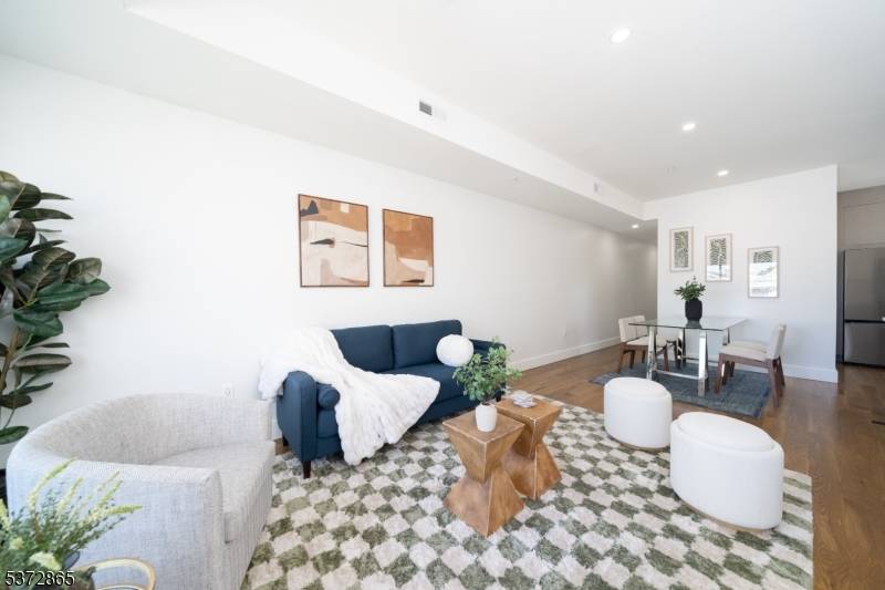 67 Virginia Ave #3, Jersey City, NJ 07304