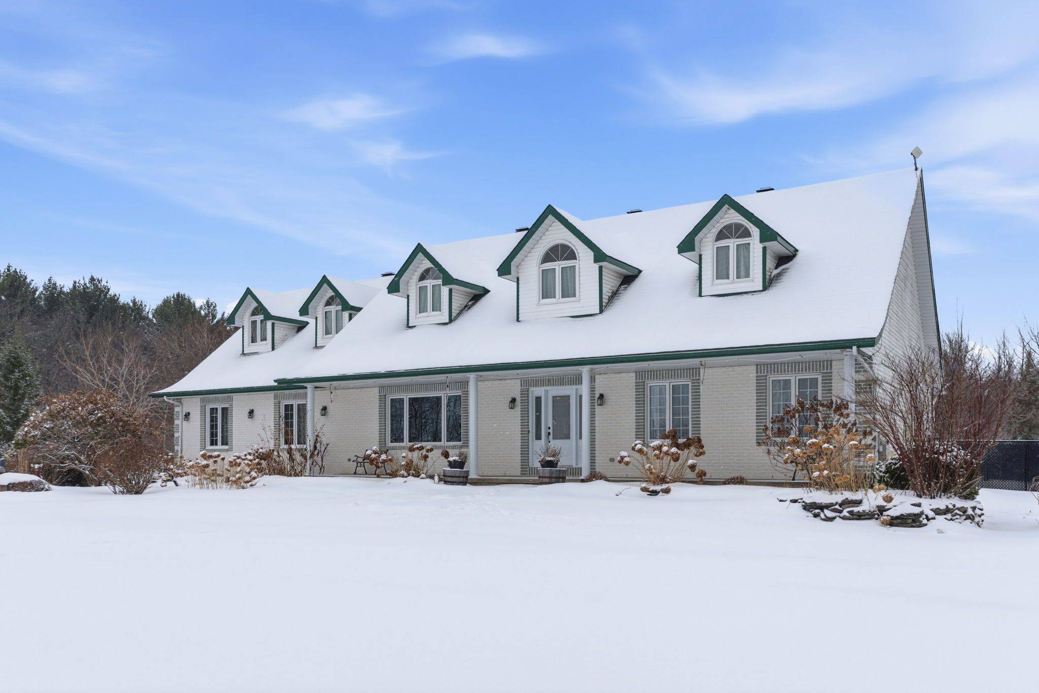 638 St Thomas RD, Russell, ON K0A 1W0