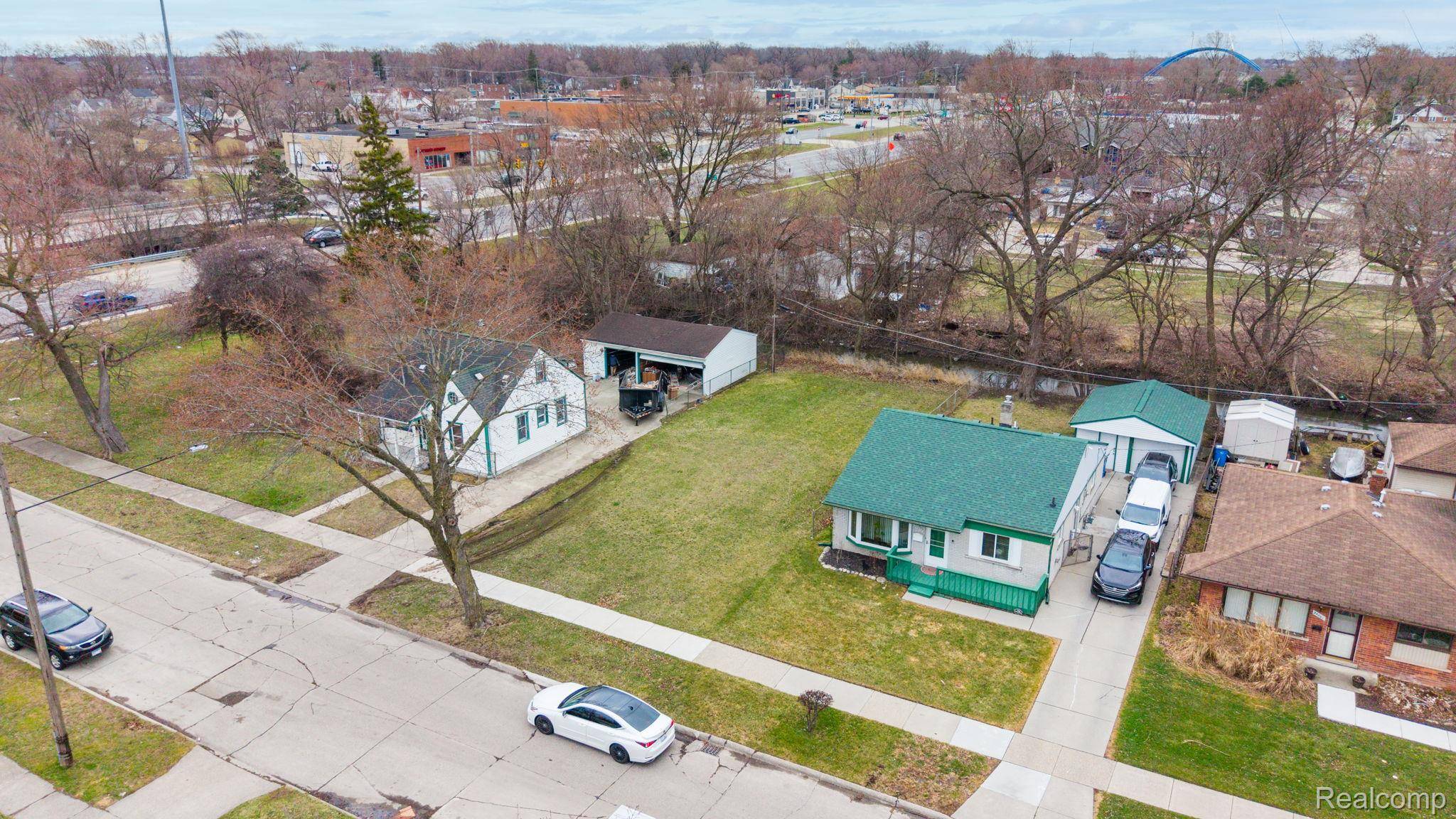 24045 Currier ST, Dearborn Heights, MI 48125