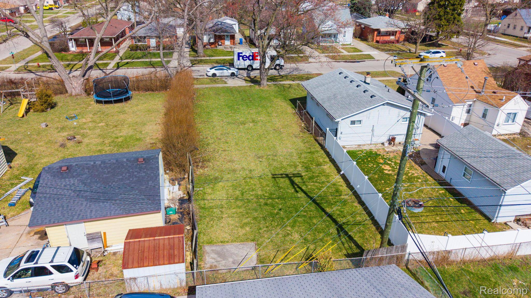 20751 Powers AVE, Dearborn Heights, MI 48125