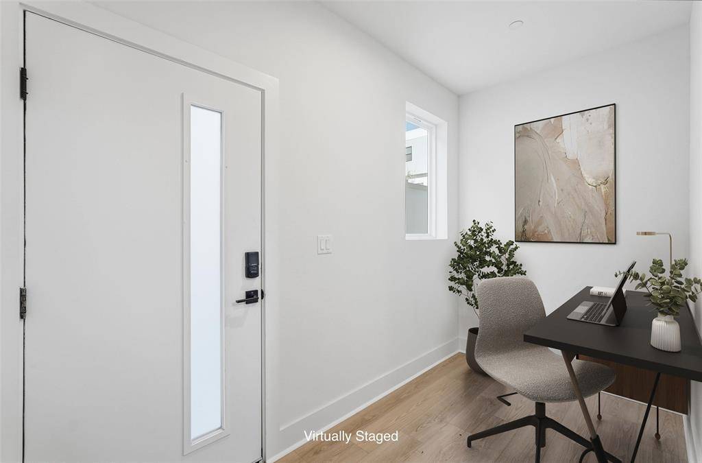 2202 N Carroll Avenue #101, Dallas, TX 75204