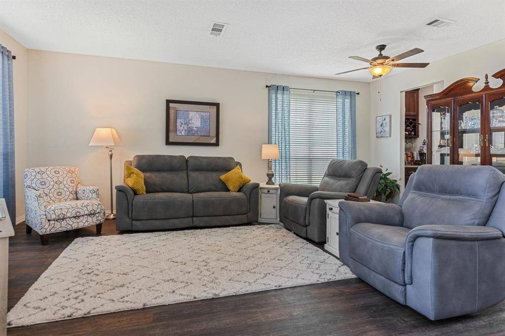7854 Park Falls Court, Fort Worth, TX 76137