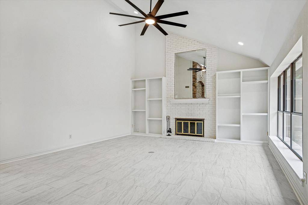 62 Legend Road, Benbrook, TX 76132