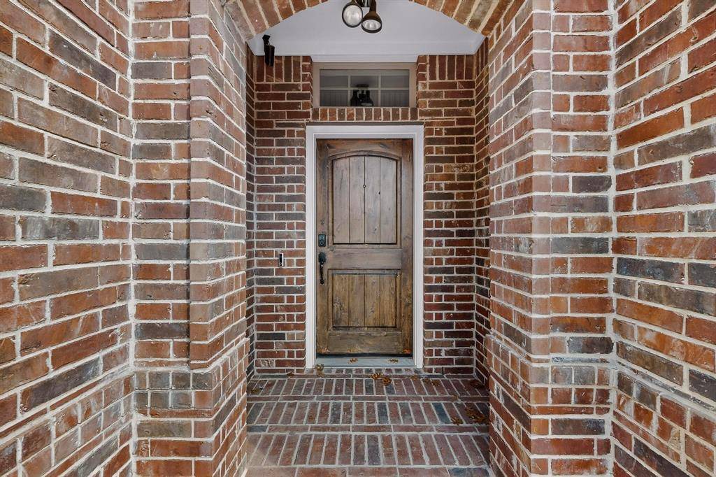 174 Hampton Drive, Fate, TX 75087