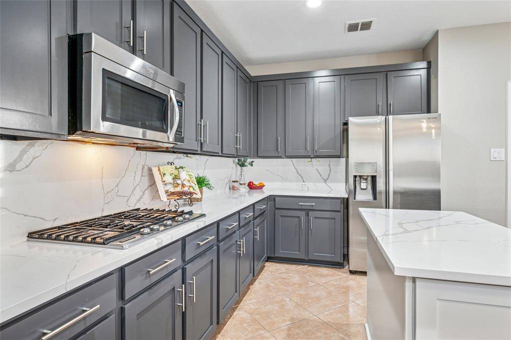 8812 Bluffcreek Lane, Plano, TX 75024