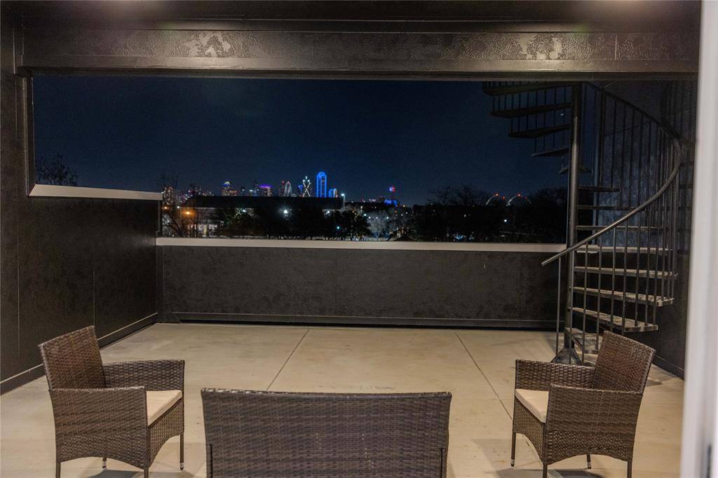 2804 Guymon Street, Dallas, TX 75212