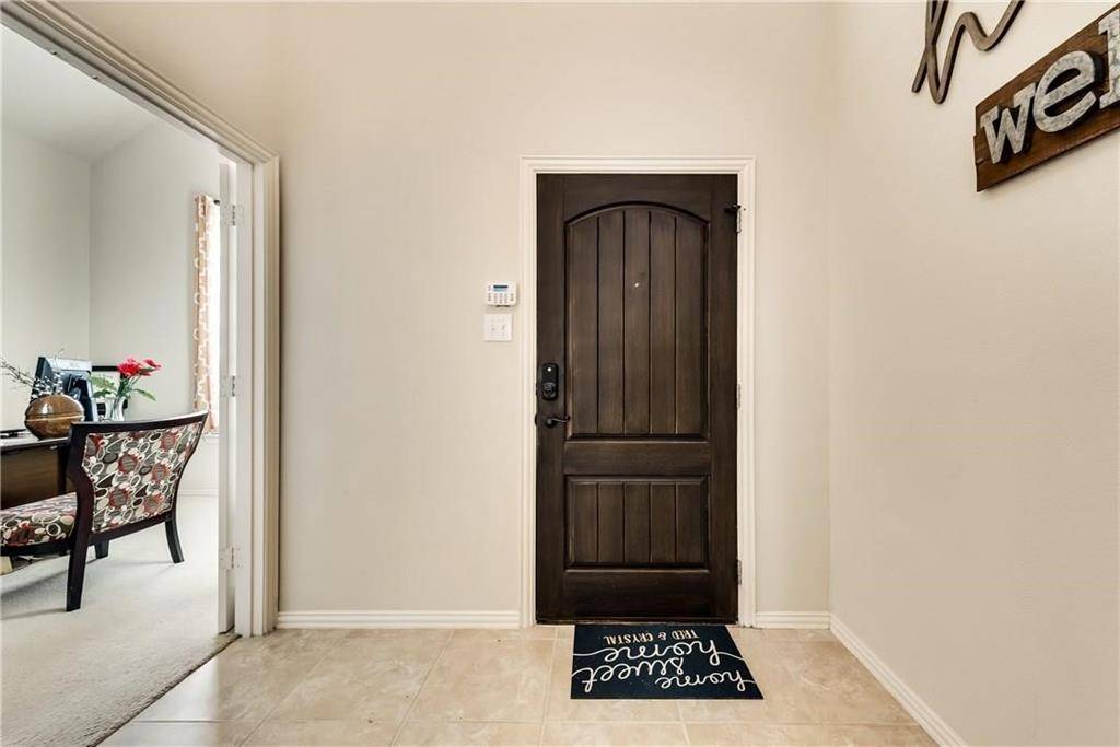 629 Hummingbird Drive, Little Elm, TX 75068