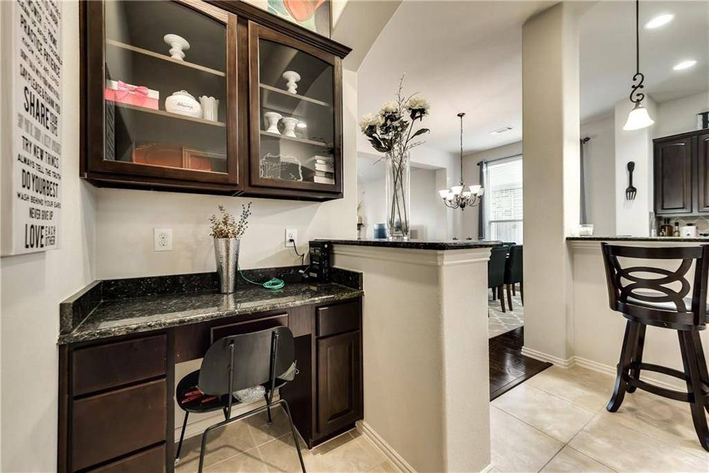 629 Hummingbird Drive, Little Elm, TX 75068