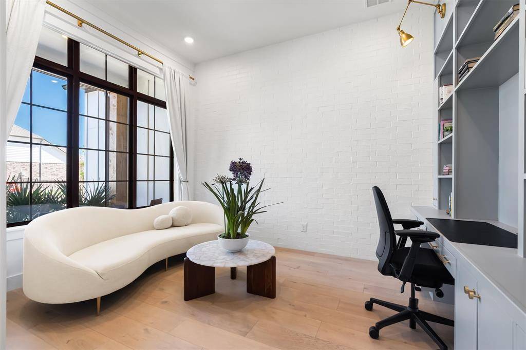 209 Kirkpatrick Court, Argyle, TX 76226