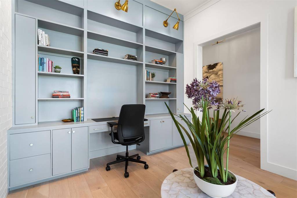 209 Kirkpatrick Court, Argyle, TX 76226