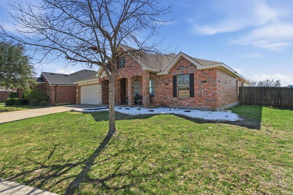 9469 Fox Hill, Fort Worth, TX 76131