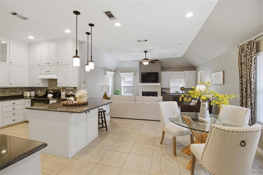 7504 Teakwood Court, North Richland Hills, TX 76182